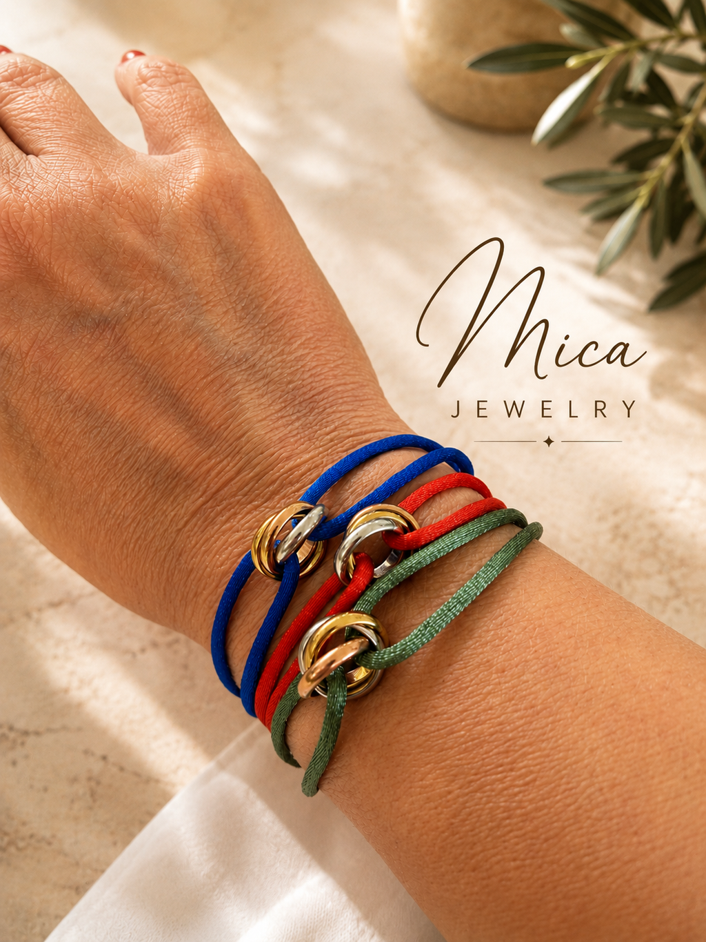 Pulsera de Nudo Entrelazado Tricolor, Roja