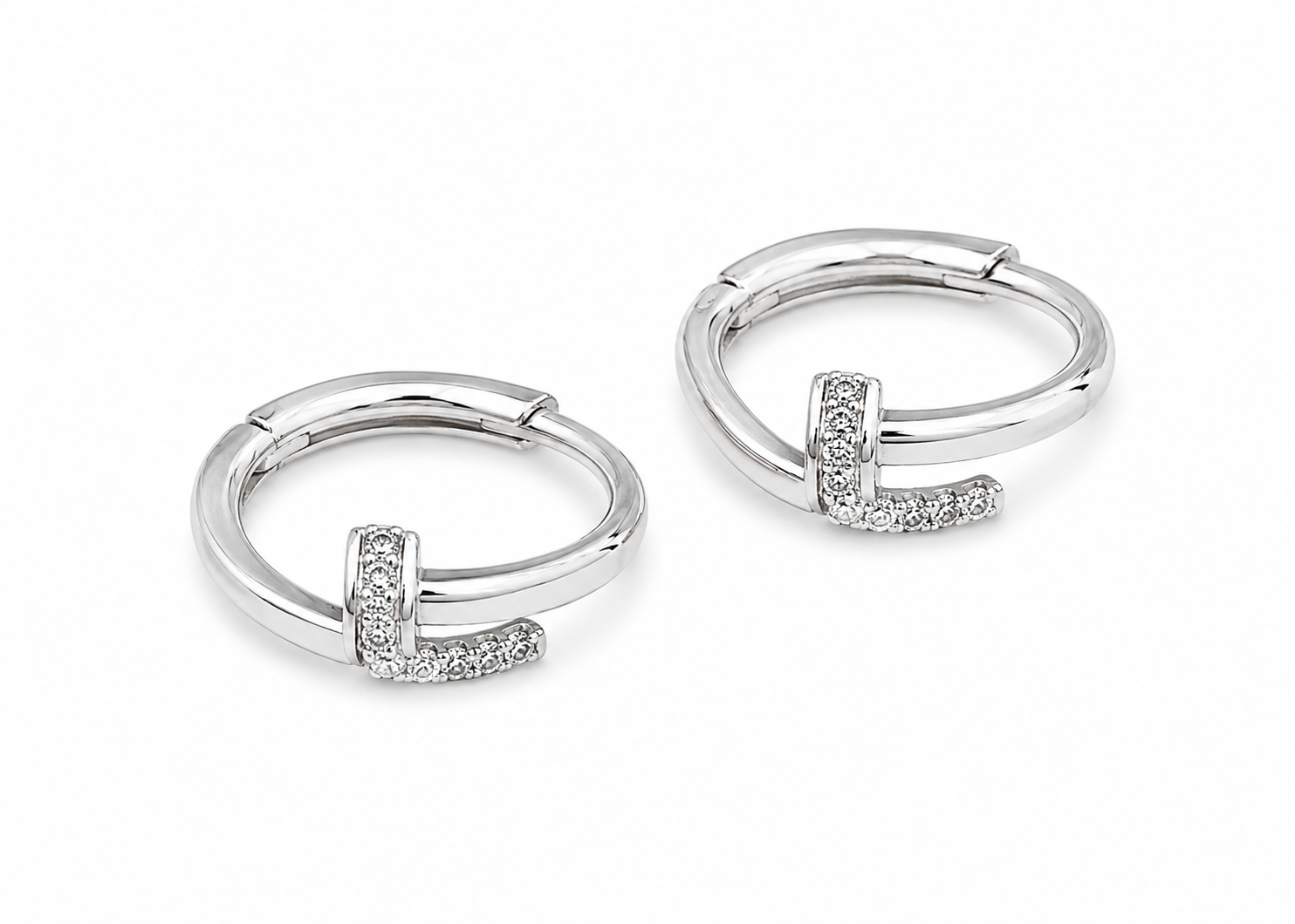 Nail Luxe Hoops