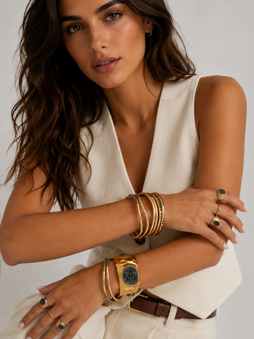 Noir Eclipse Cuff