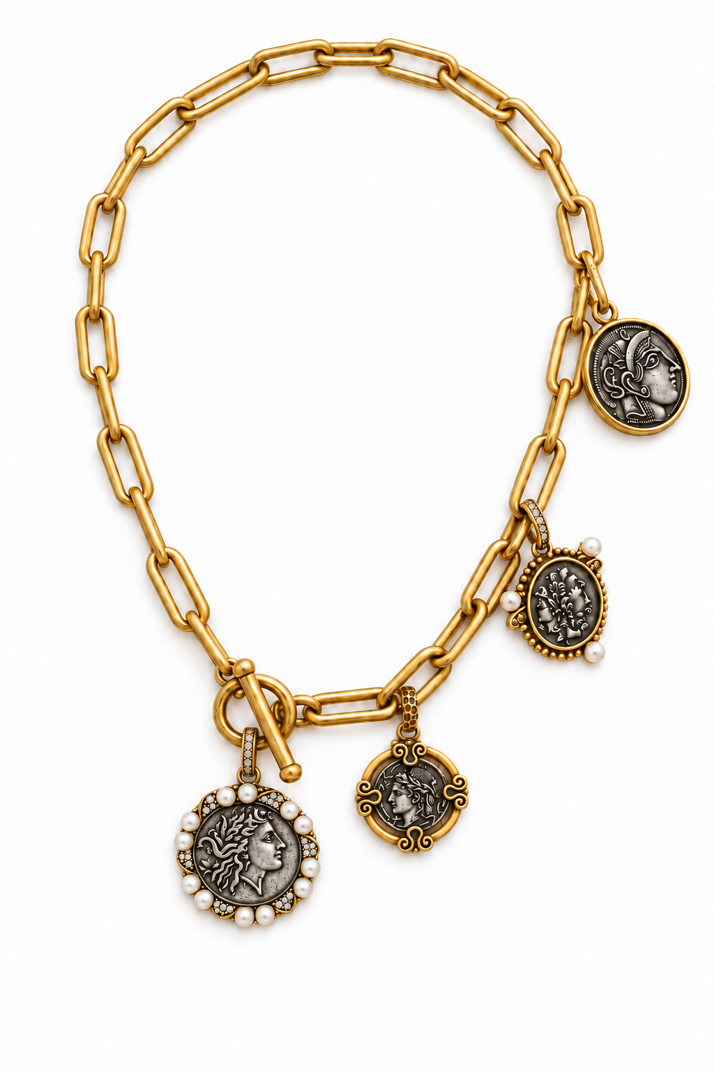 Medaglione Necklace